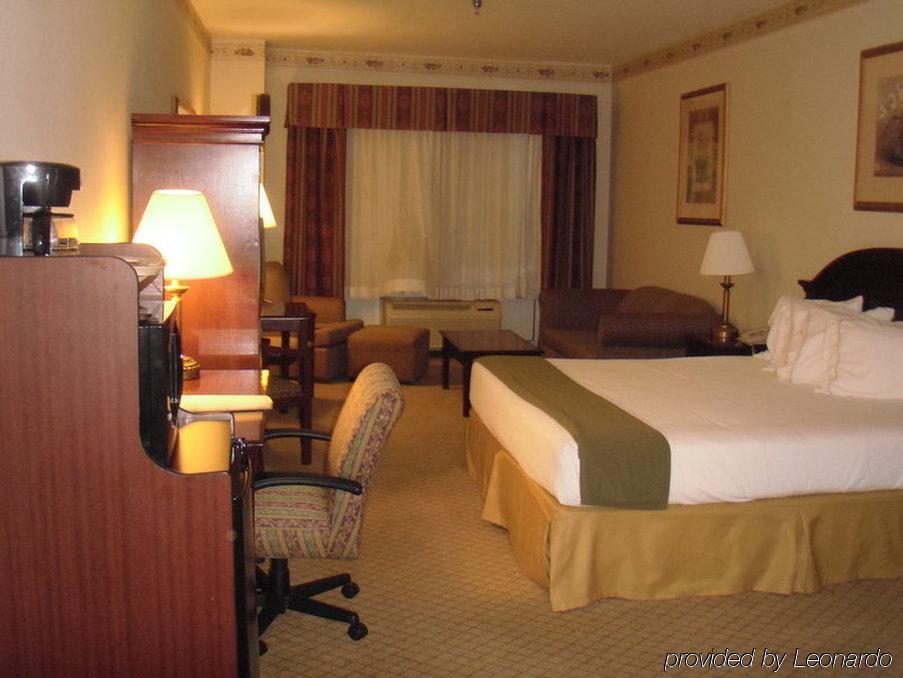 Baymont By Wyndham Montgomery South Zimmer foto