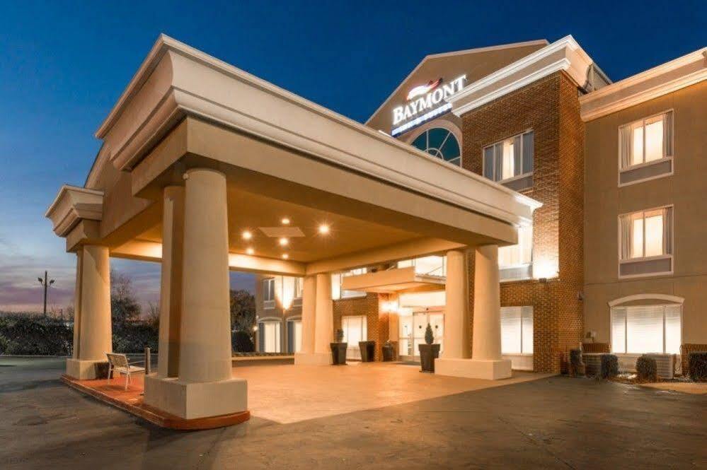 Baymont By Wyndham Montgomery South Exterior foto